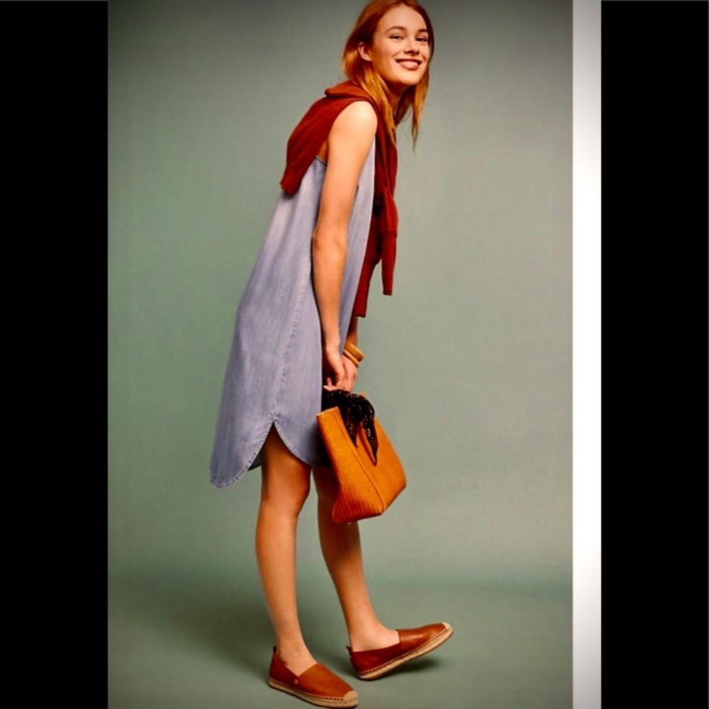 SALE NWOT Anthropologie Chambray bow-tied dress M Gray